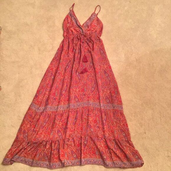 Sophie Maison Bohemian Summer Paisley Maxi Dress in Red and Blue - Picture 3 of 8